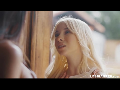 ❤️ Msichana anarudi nyumbani miezi michache baadaye na kuishia kula kitumbua cha mama yake wa kambo Ngono bora ❌️❤